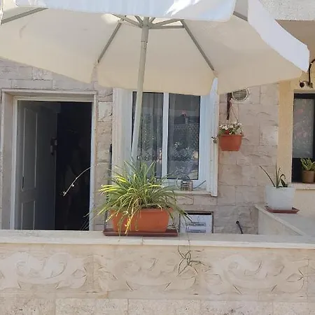 Apartmán Isabella Court Townhouse Near Venus And Lidl