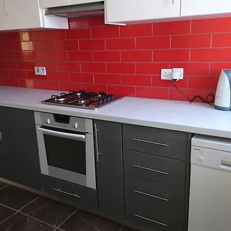 Apartman Isabella Court Townhouse Near Venus And Lidl Paphos
